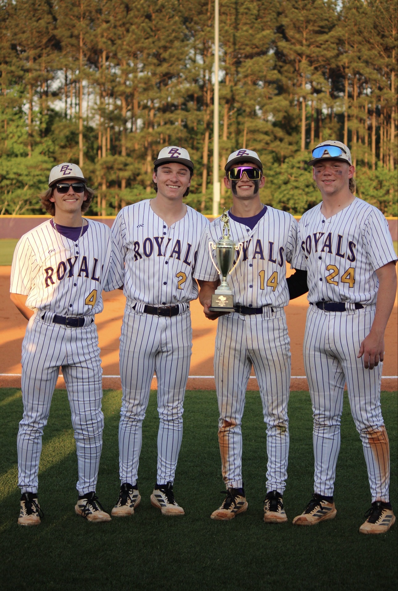 In Game 2, Royals Explode for 22-Run First, Run-Rule Central in Three Innings