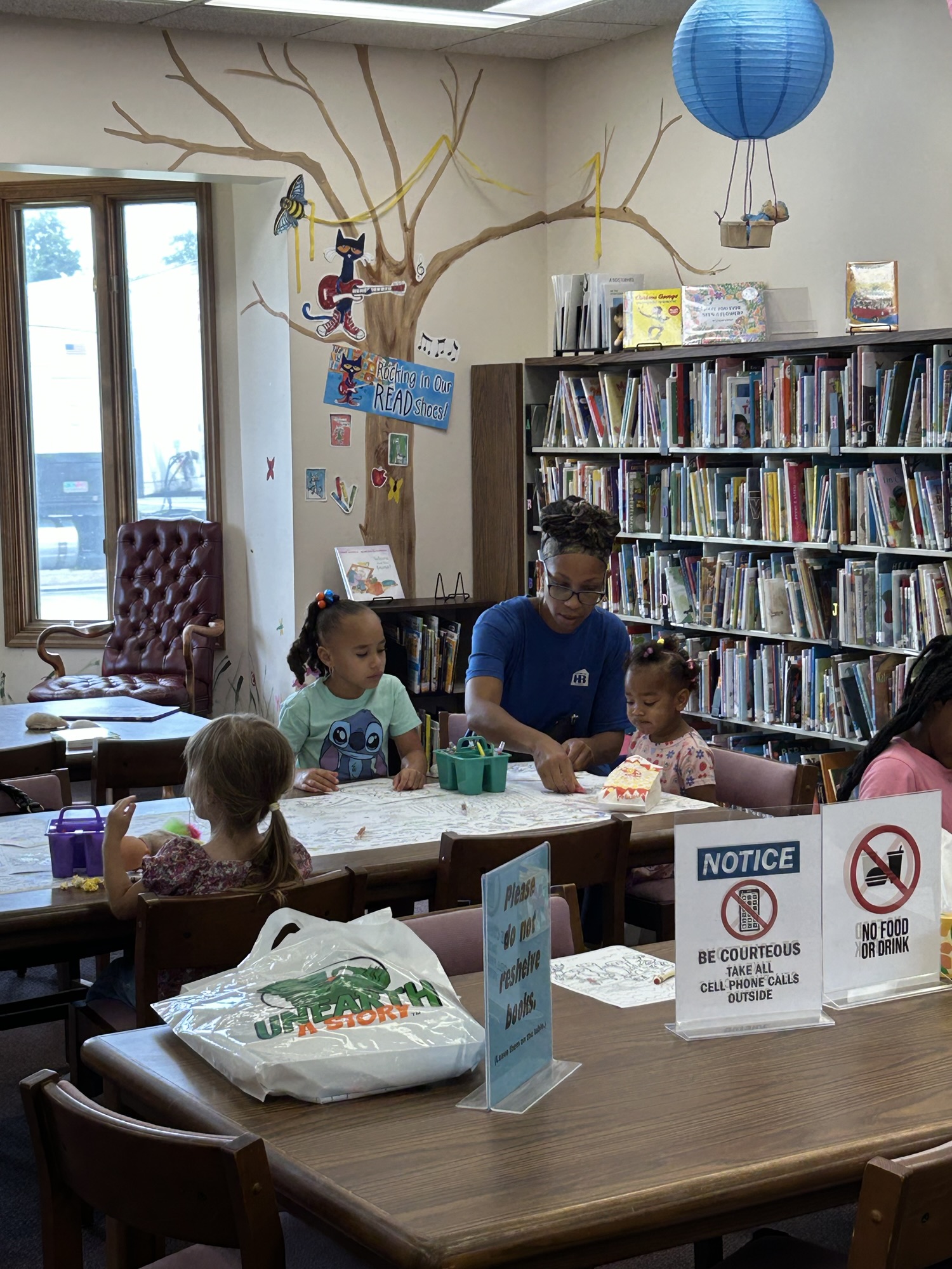 Hundreds Attend Summer Reading Kickoff at Tessie Norris Library