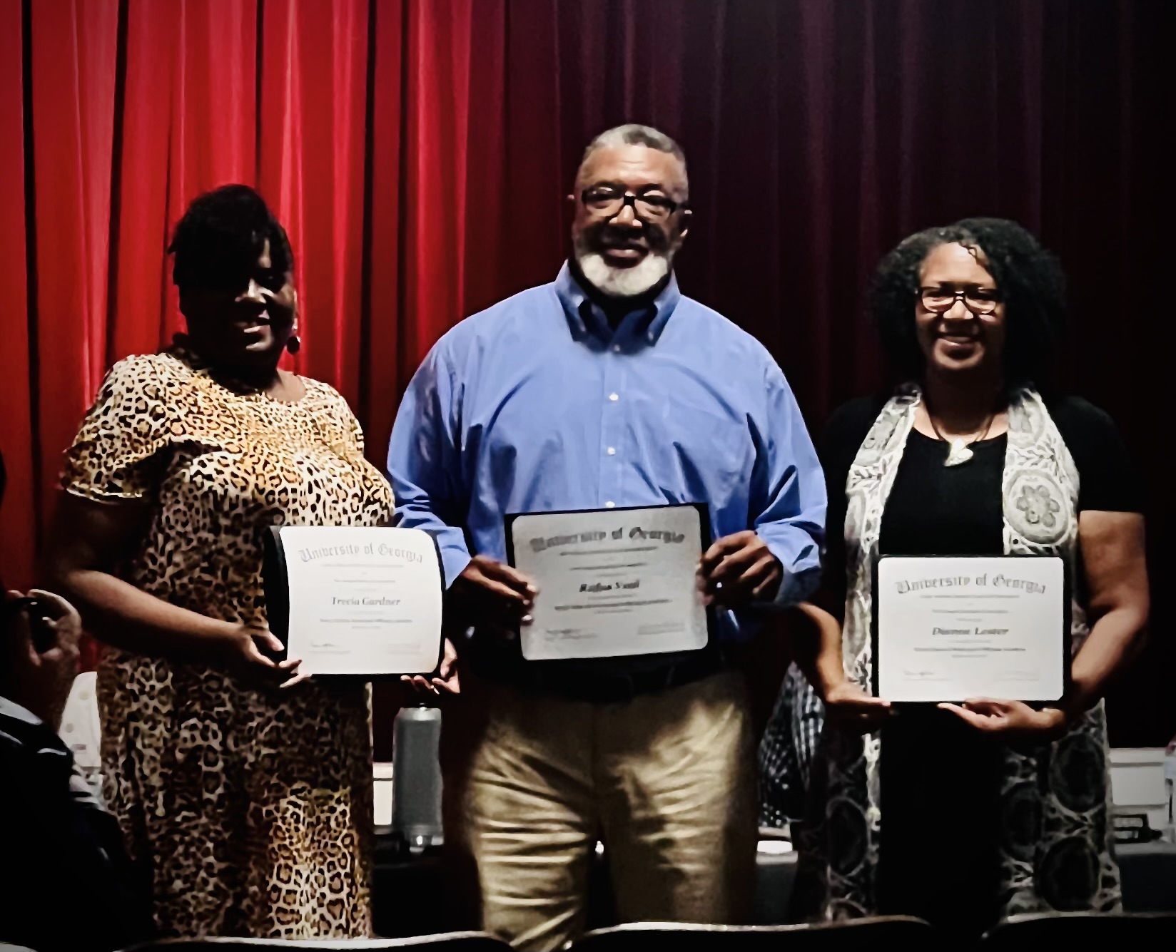 Cochran City Council recognizes community achievements, discusses city concerns