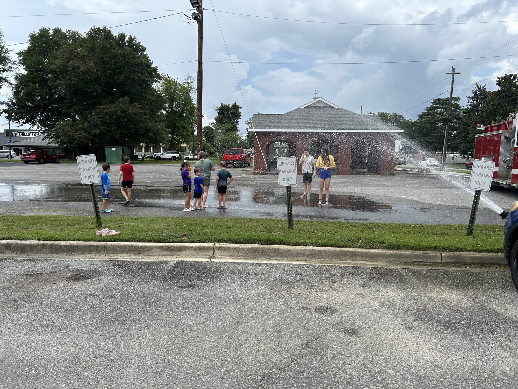 Fire Department Helps Library Wrap Up Summer Fun with Water Day