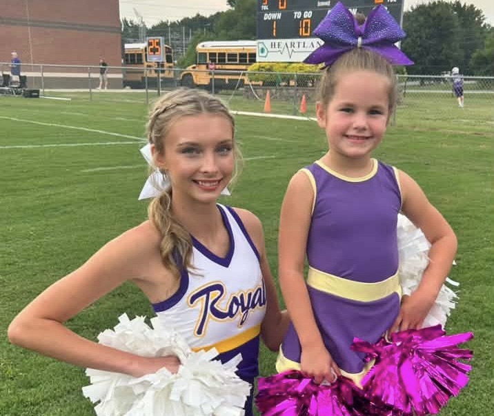 Royals withstand Cook rally, win 34-19