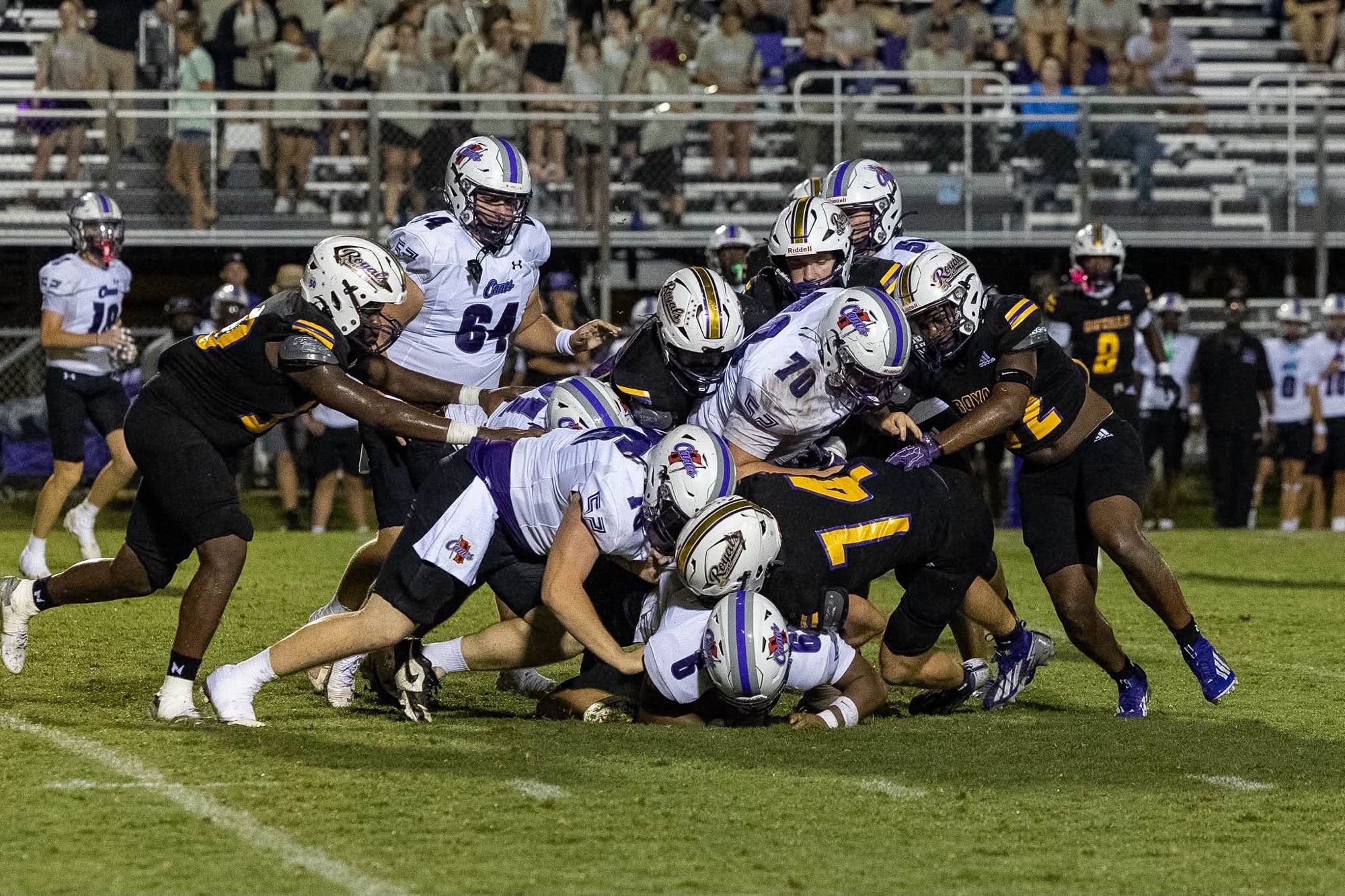 Royals Dominate First Half, Lead Jasper County 28-0